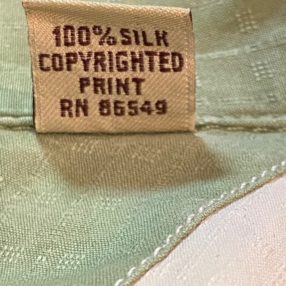 Tommy Bahama Green and White Tropical Button-Down Shirt - Picture 8 of 8
